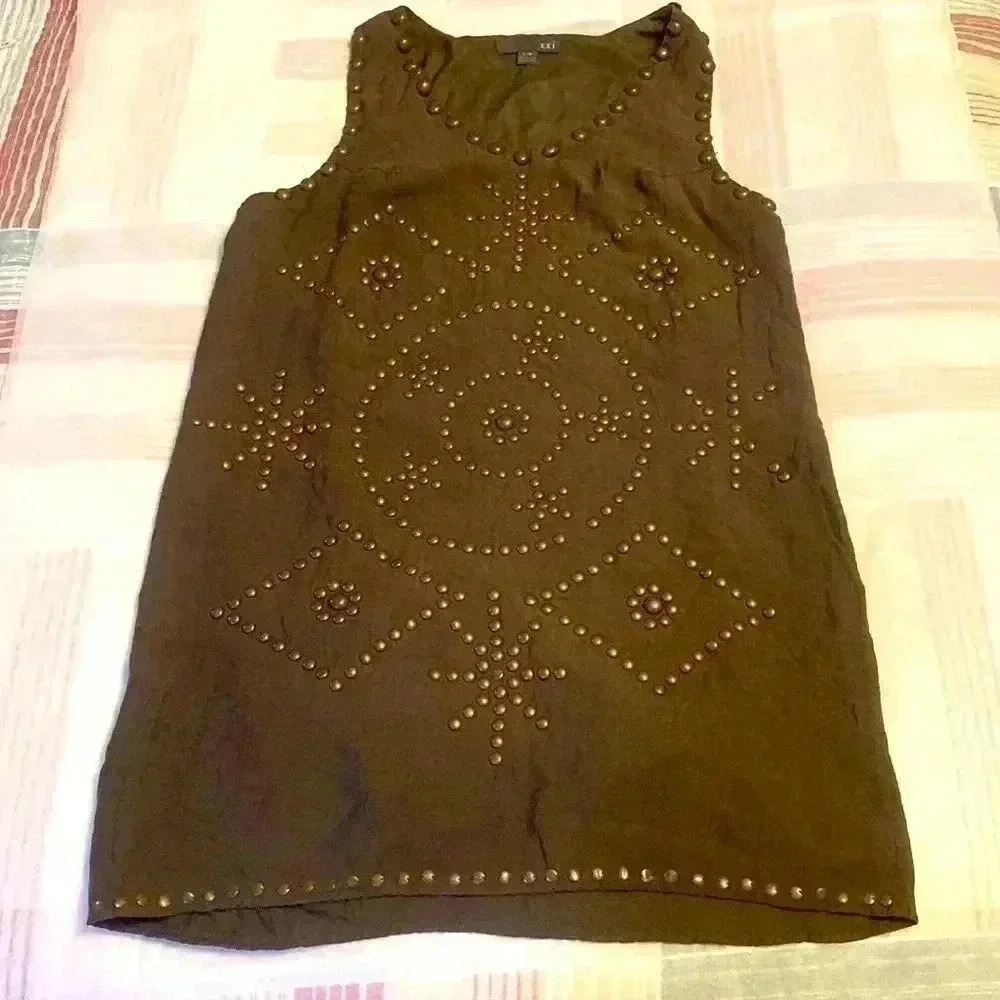 Long size No sleeve summer blouse olive 🫒 color  Perfect condition